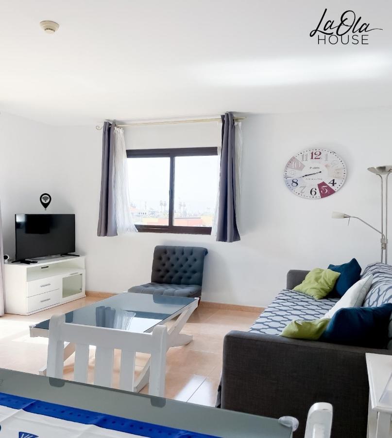 La Ola House Precioso Apartamento Con Piscina Corralejo Luaran gambar